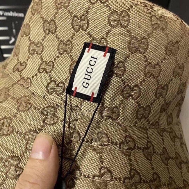 Gucci Reversible Hat in GG Canvas and Nylon Beige Bucket - Image 3