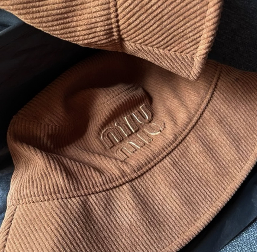 Miu Miu Logo Embroidered Velvet Brown Bucket Hat - Image 2